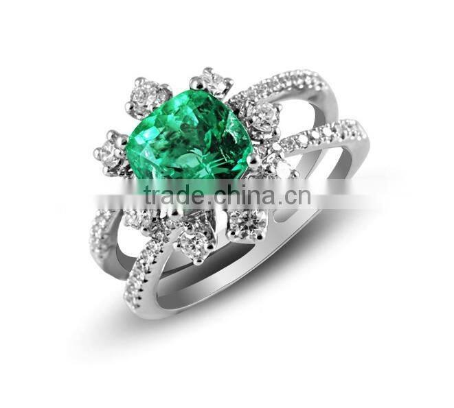 925 Silver Jewelry Ring with CZ Stones with Green Color Stones