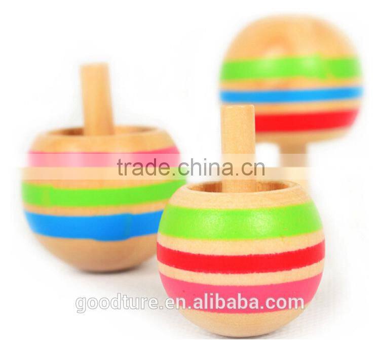 2015 Hot Sale Set Of Three Scopperil In Different Size Wooden Pet Top