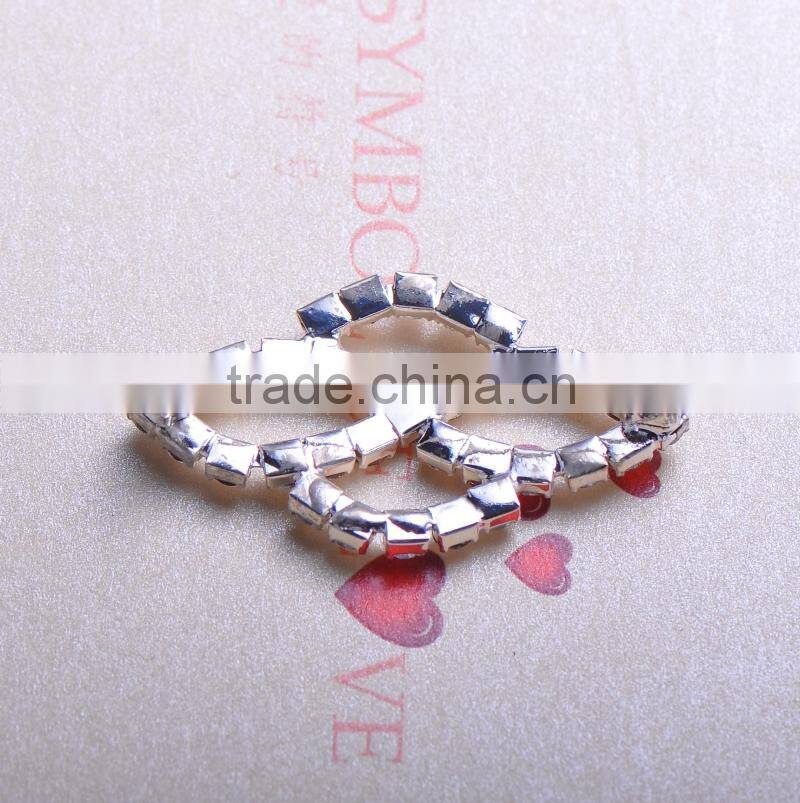 (M0634) 27mmX32 rhinestone metal brooch with pin, two style, with pin ,silver color