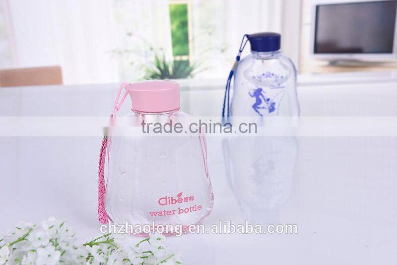 easy carry plastic water bottle for lady