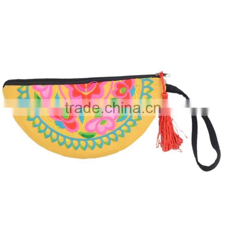 Chinese traditional wallet&purse Cheap embroidery wallet semi shape