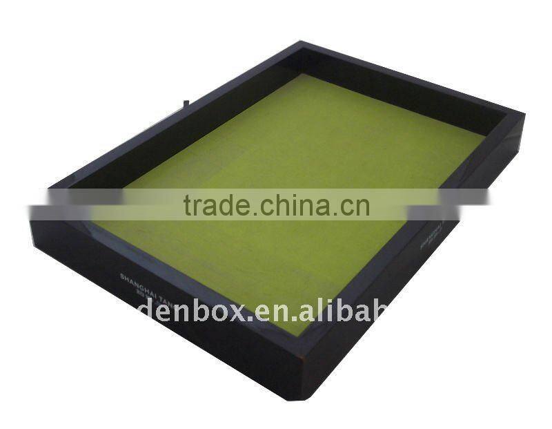 Wooden jewellery display box with piano finish