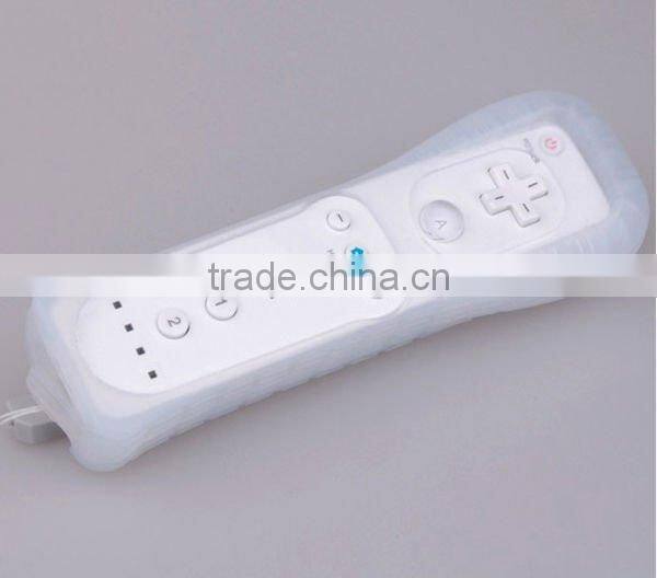 Motion plus built-in with nunchuck for Wii