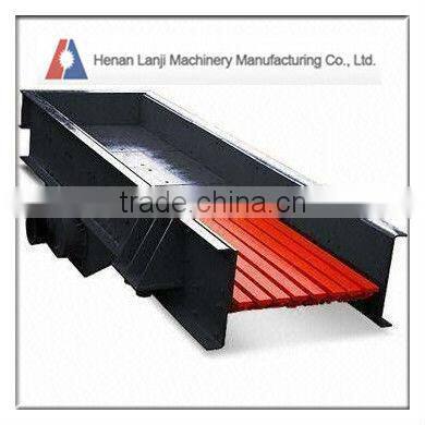 Low power consumption vibrating feeder conveyor machine for sale