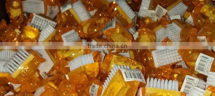 Greenwell 1 DUNDEE Nailbrush, transparent green