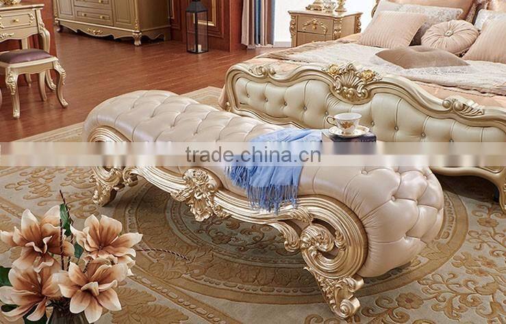 Luxury solid wood bedroom furniture golden carving leather bed bench