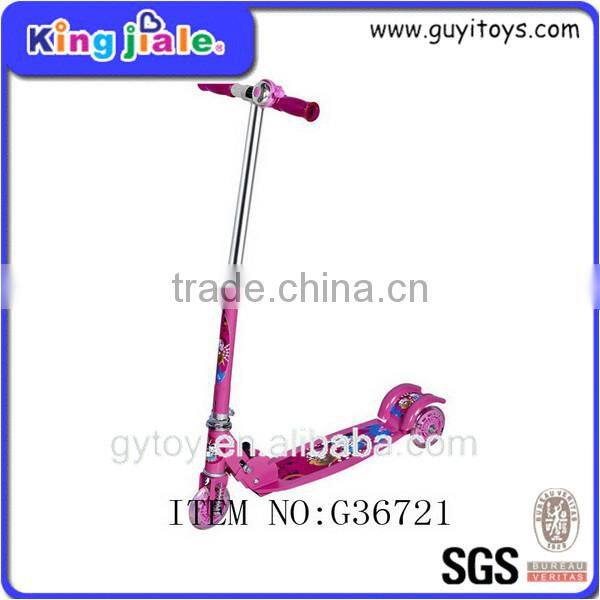 Kids pedal kick scooter with light