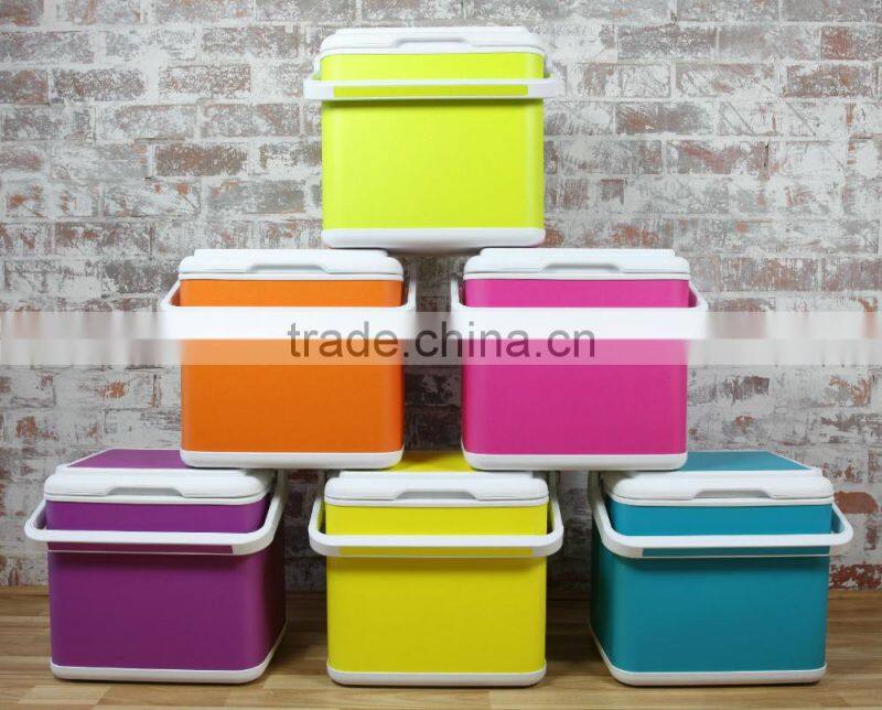 Rotomolded cooler box for blood or drug