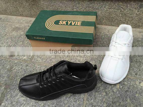 Sporting athletic shoe in stock for women men sneakers