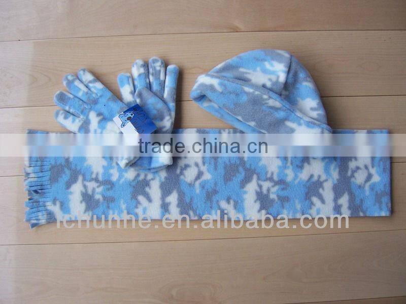 three red grey black colors ladies and mens polar fleece winter scarf hat gloves sets factory