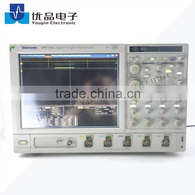 Tektronix DPO7104 DPO Oscilloscope