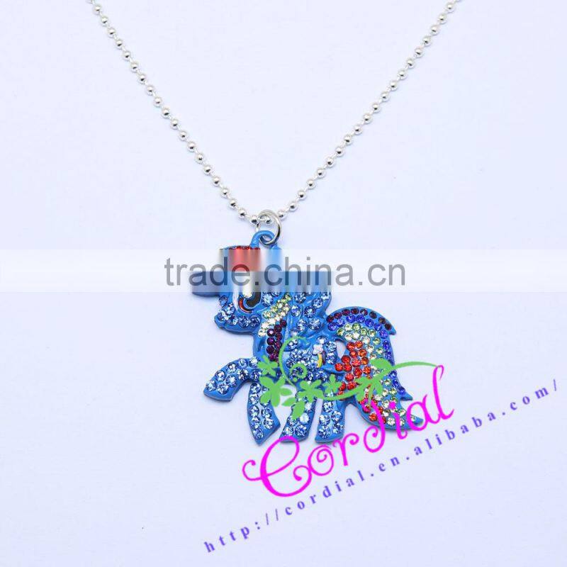 Fashion Jewelry Long Chain Crystal Alloy Big Hero Pendant Necklace For Gift
