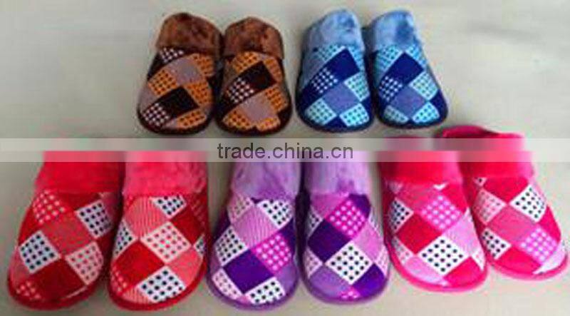 fashion nude warm indoor slippers, nude men winter warm indoor slippers, china wholesale warm fuzzy slippers