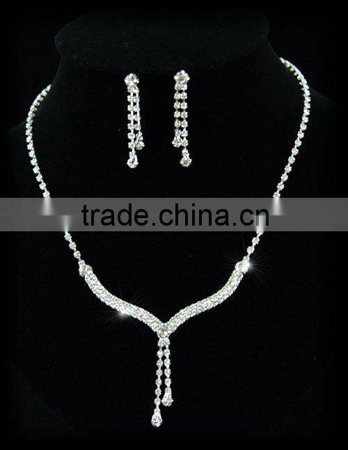 Bridal Crystal Rhinestone Necklace Earrings Set CS1086