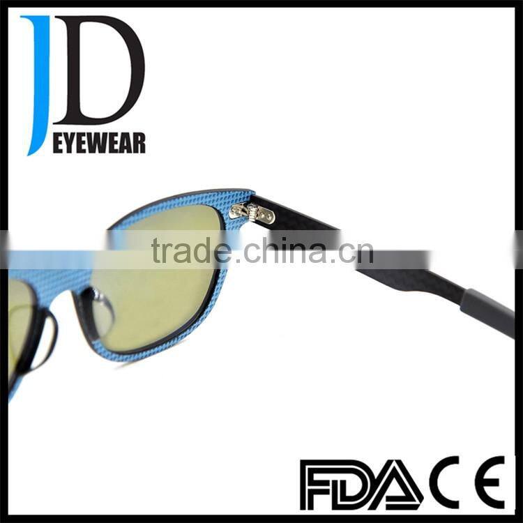 New Design Square Shape 100% Handmade Carbon Fiber Sunglasses with Customized Logo