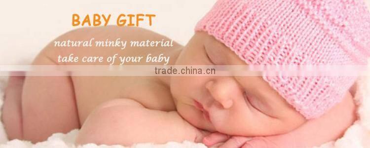 Hot Selling Luxurious Outdoor Minky Comfort Infant Baby Best Car Seat Cover