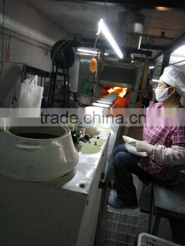 New arrival embossed gold platinum A grade tableware painted ceramic christmas porcelain dinnerware melamine tableware