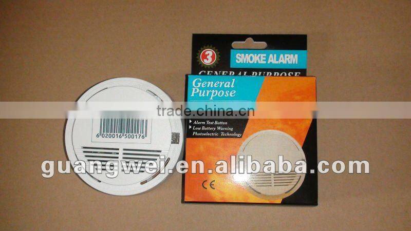 9V battery powered wireless smoke detector