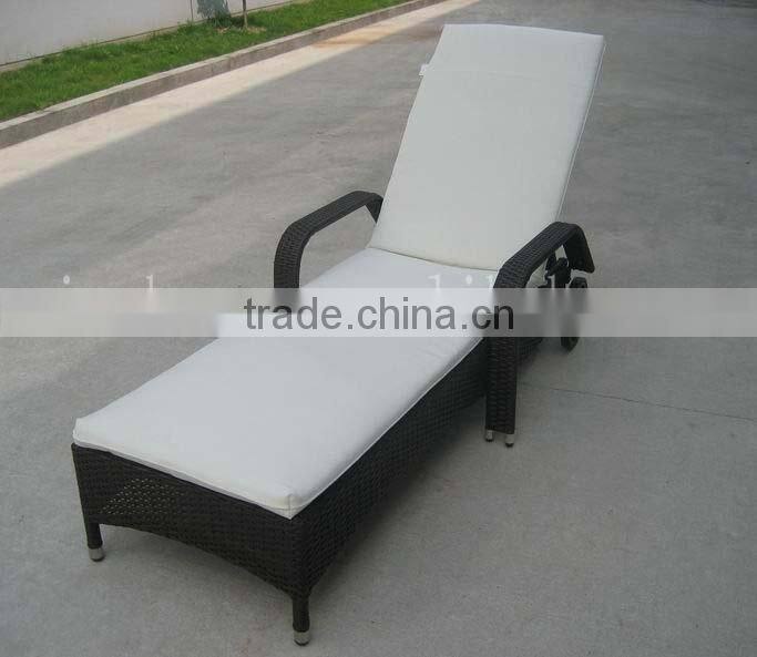 rattan wicker lounge AK3007