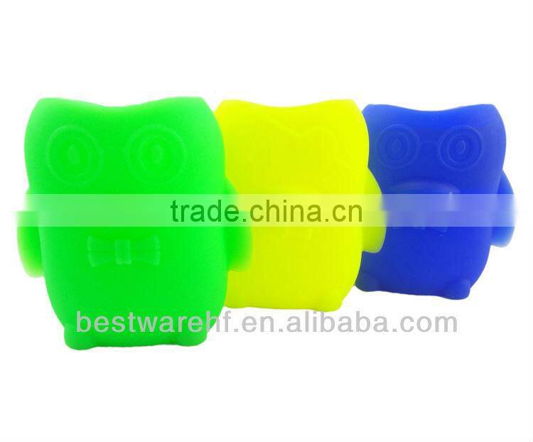 2013 Funny silicone office products,silicone pen case, pen holder