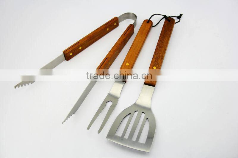 out door cooking ware grilling accessories 13inch long wood handle BBQ tool set