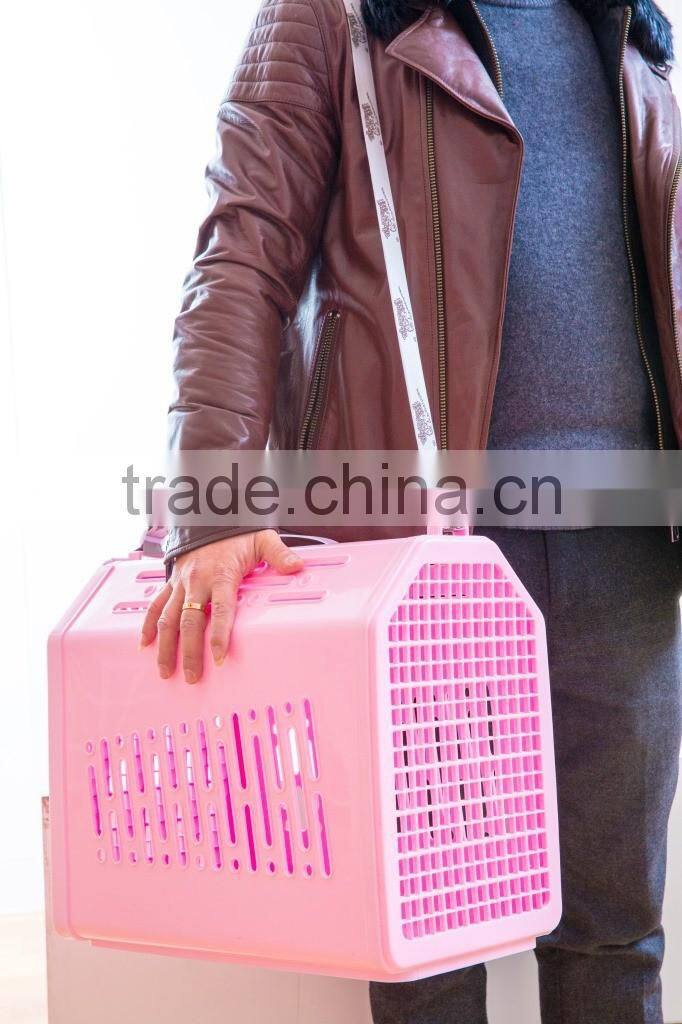 R1870H Factory Wholesale Pet Products Fashion Plastic Pet Carrier For Dogs And Cats