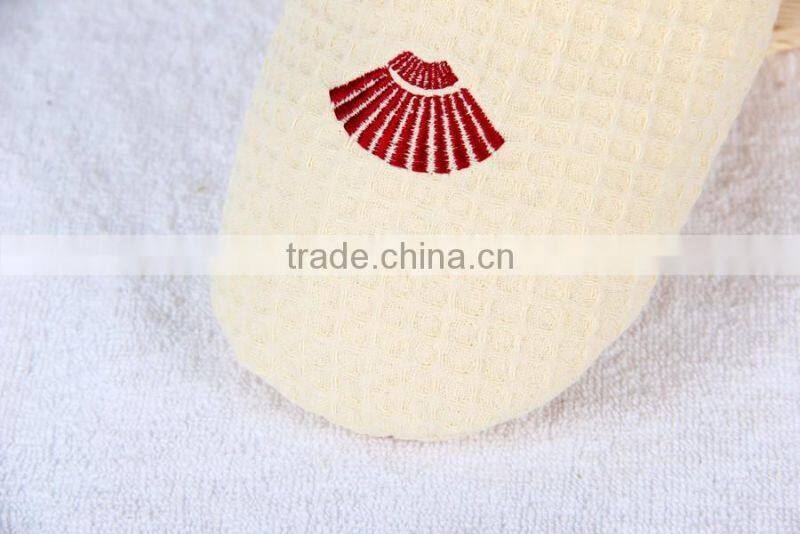 Top quality anti-slip waffle disposable hotel slippers