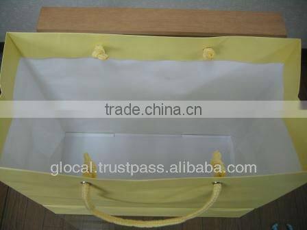 Pastel Color Gift Paper Bag Small Size STOCKLOT LOW PRICE --- Yellow --- Wholesale