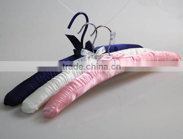 FS-20 Good quality Fabric hanger texile hanger