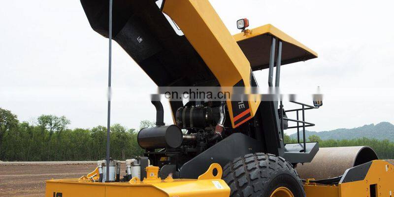 Small single drum road roller 11 ton operating weight CLG6611E with Cu-mmins engine