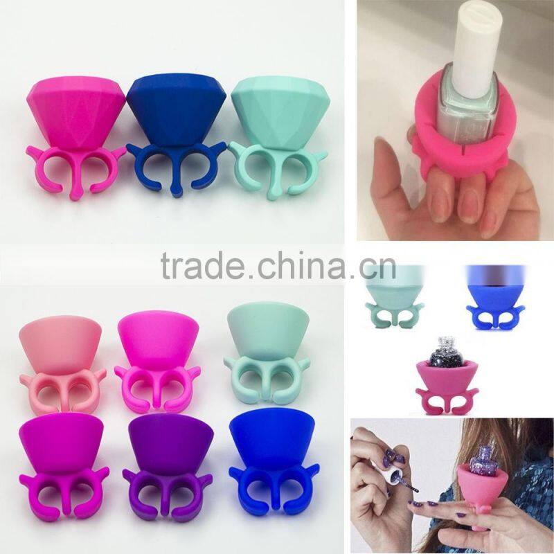 Flexible Durable Wearable Stand Polish Bottle Holder Ring Finger Silicone