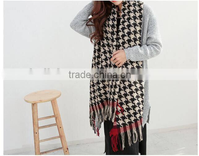 Latest Design Fringed Tassel Houndstooth Jacquard Fashion Woman Cashmere Scarf