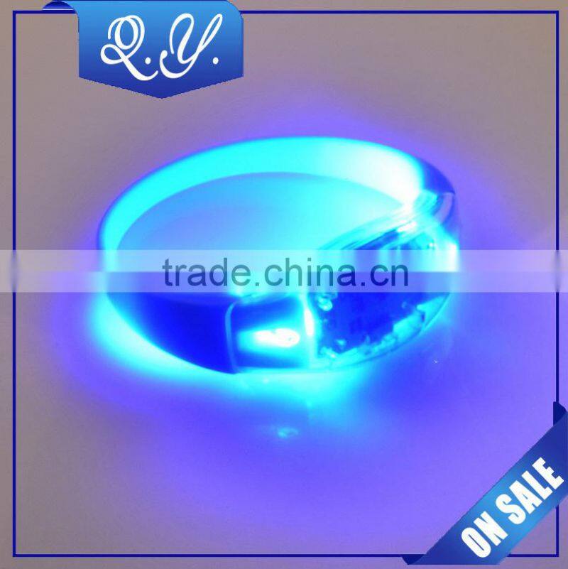 Wholesale Factory Price Cheap Plain Plastic Bangles LED Colorful Bangles