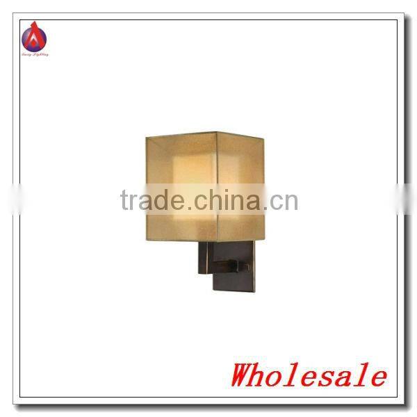 most popular white wood wall lamp in Amercia and Europe