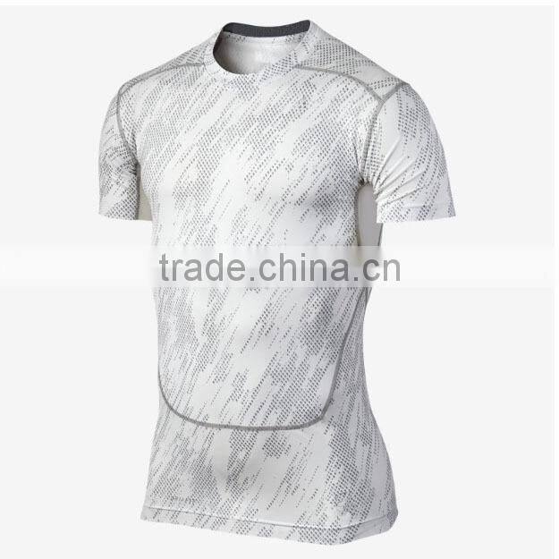 2015 OEM mens latest sublimation compression sports/gym shirts