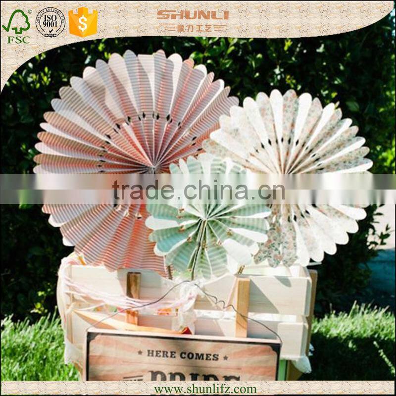 Christmas decoration Paper rosettes hanging paper fan