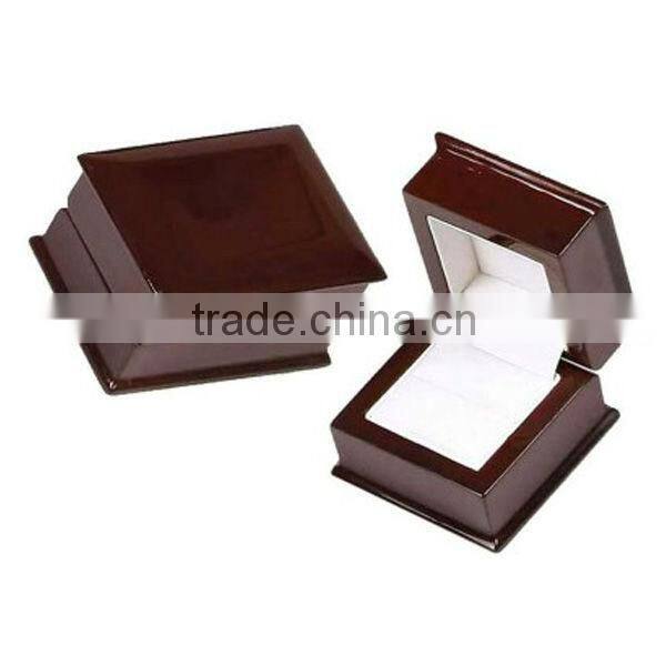 Vintage Style pure wooden watch box for gift