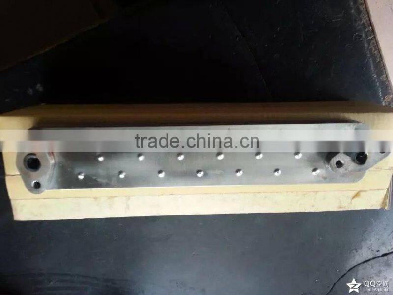 PE6 excavator engine parts of hydraulic oil cooler core for KOBELCO & UD diesel