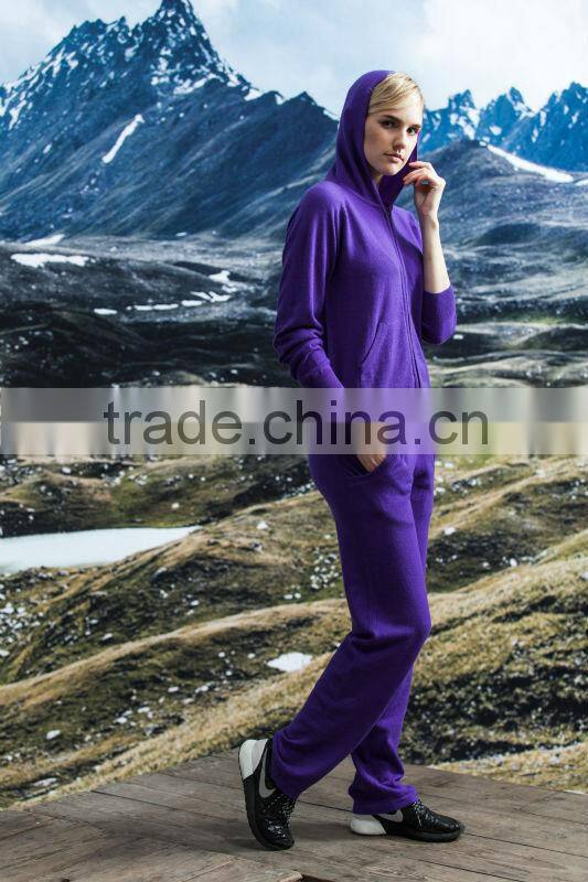 2014 new fashion women knitting pure cashmere sweater with hat