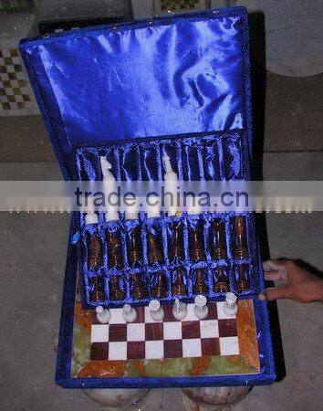 Bottom Price New Type ONYX CHESS BOARDS WITH FIGURES