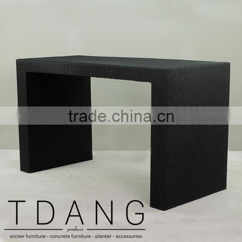 Coco Bar Wicker Table - Outdoor Wicker High Dining Bar Table