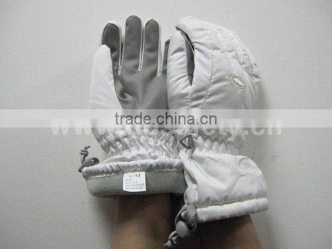 DDSAFETY 2017 sample available Men's ski gloves