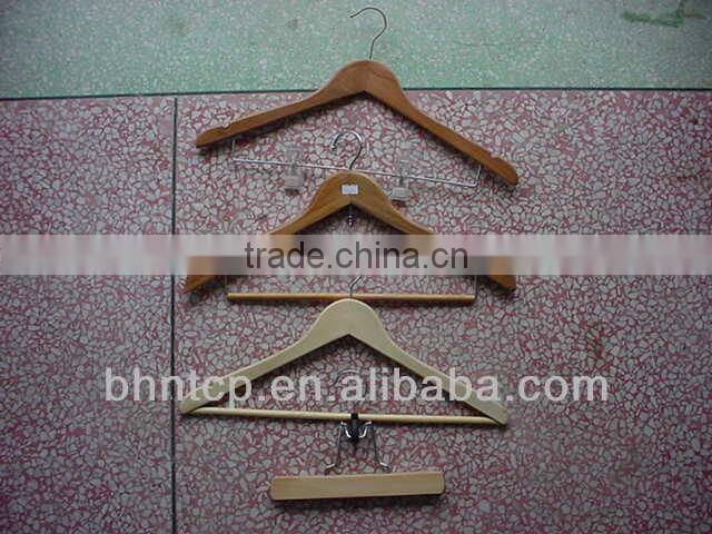 1 dollar products Household Cheap Hanger 01