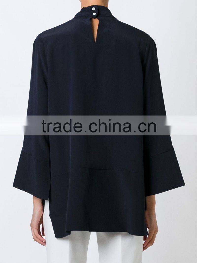 2017 Black Stylish Oversized Sweater Women with Pogada Sleeves and High Neck