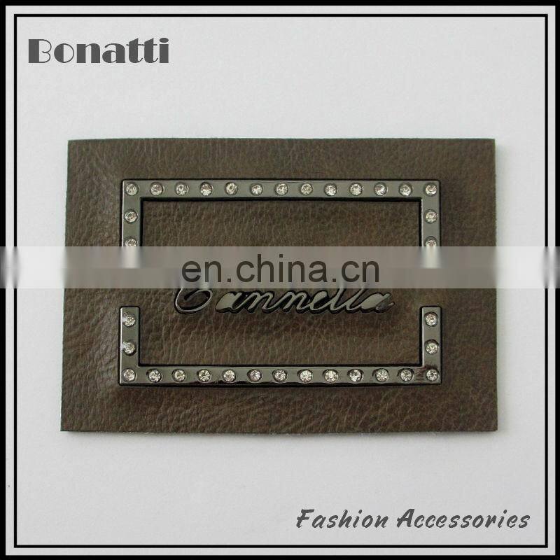 garment pu leather labels or patches customized debossed logo