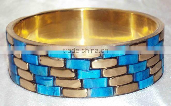 Turquoise Color Bone Chips Brass Bangle, Women Metal Bangle 11834