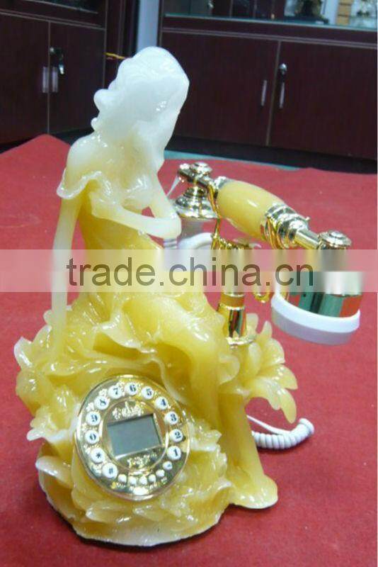 cheap analog ancient style corded telephone