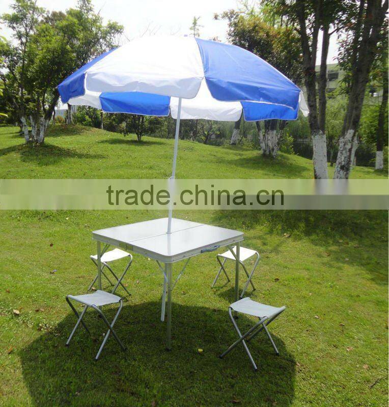 Folding Aluminum Picnic/Camping Table with 4 Stools