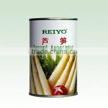 white whole asparagus in jar and tin