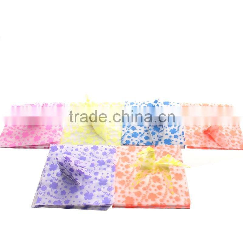 2016 Hot Sale Wholesale Candy Color Folded Origami Cranes For Restaurant